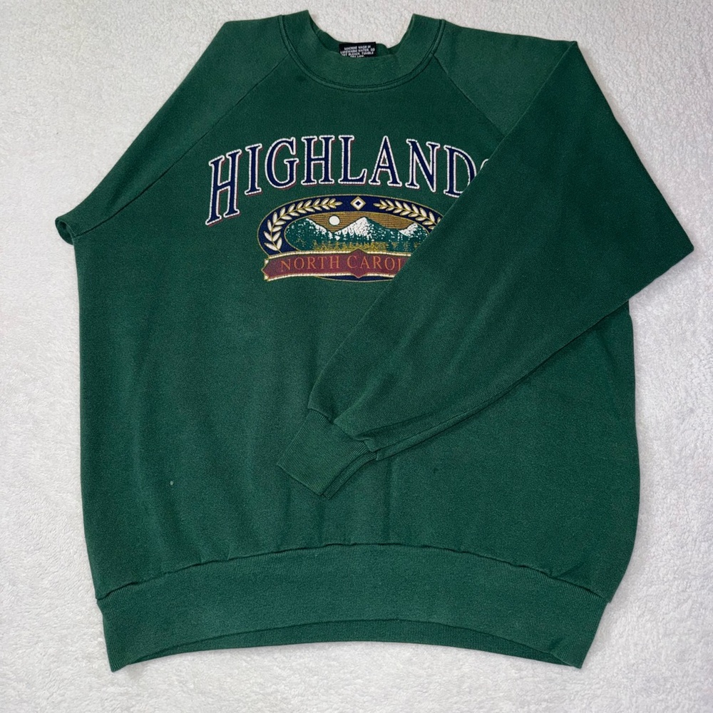 Vintage Highland Sweatshirt! Soft! Lightly Worn.